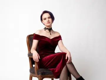BillieColeson  live sex cam