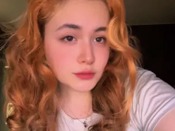 LiliPlishi  live sex cam