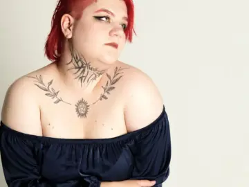 AlisonMust  live sex cam