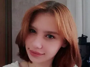 LelaKravetsky  live sex cam