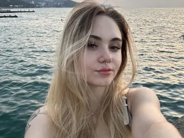 LunaMillie  live sex cam