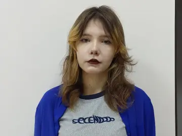 AmandaHarvey  live sex cam