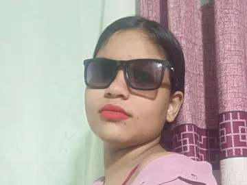 MouniRoy  live sex cam
