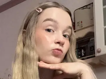 MiaMoonli  live sex cam