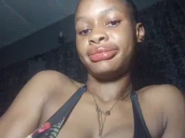 Veranelly  live sex cam