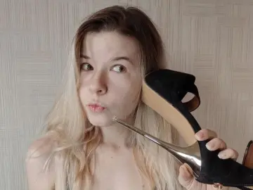 JessyDough  live sex cam