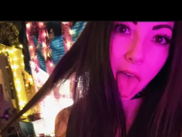 Halomoon  live sex cam