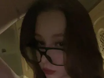 DeandraKishi  live sex cam