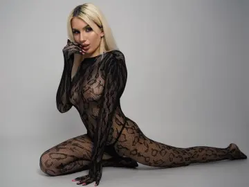 ZaraSpice  live sex cam
