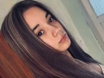 AnnyLI  live sex cam