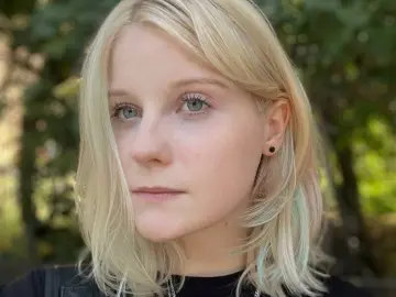 JoanJones  live sex cam