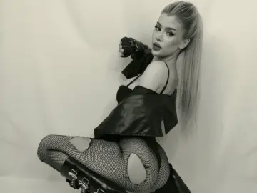 AshPayton  live sex cam