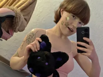 LunaWillson  live sex cam