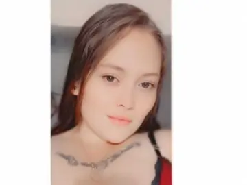 CynthiaBloom  live sex cam