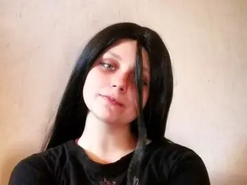 AnnamariaWinsley  live sex cam