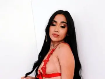 BriandaBrex  live sex cam