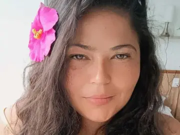 MartinaFranco  live sex cam