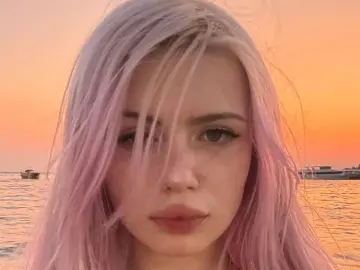 NelidaTidd  live sex cam