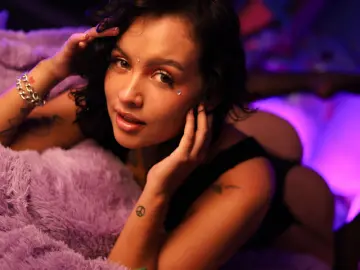 IsabellaMontier  live sex cam