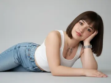 AnikaFiorenz  live sex cam
