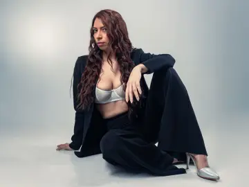 RosalineBelmont  live sex cam