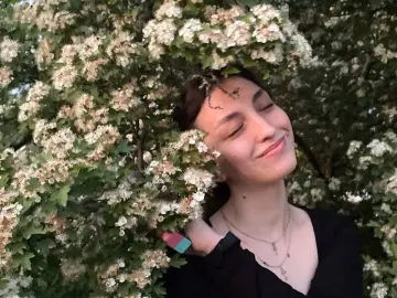 AdalineScavetta  live sex cam