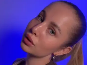 AnnelleToulson  live sex cam