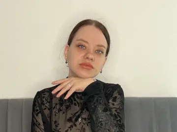ShantaDhein  live sex cam