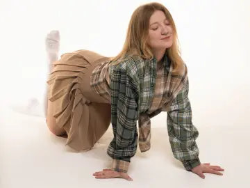 AlicePilgrim  live sex cam