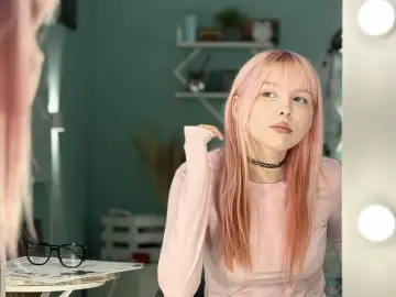 MichelGronowski  live sex cam