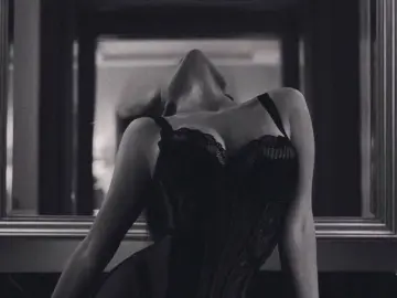 ArvellaBlake  live sex cam