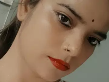 CutePriyaa  live sex cam