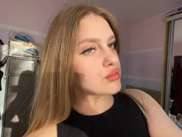 GraceHollis  live sex cam