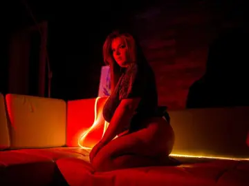 MarryGriffin  live sex cam