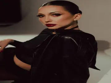 YanaPinki  live sex cam