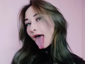 VikaCheers  live sex cam