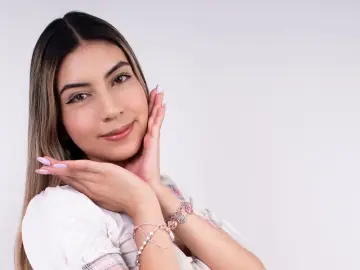 GaviRamirez  live sex cam