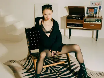 SelinDionis  live sex cam