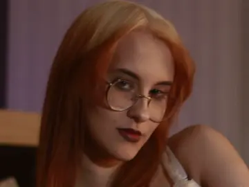 EmilyAura  live sex cam