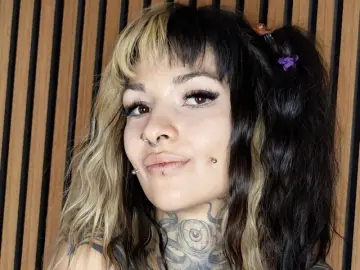 VivVixen  live sex cam