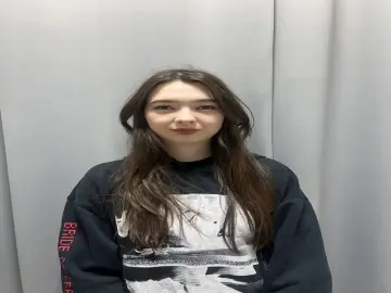 HildaGrey  live sex cam