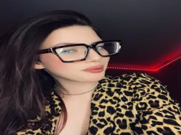 KassieLonzo  live sex cam