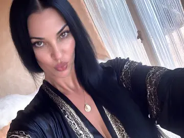 MiaMontal  live sex cam