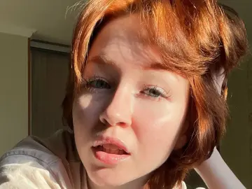 HelenaLaine  live sex cam