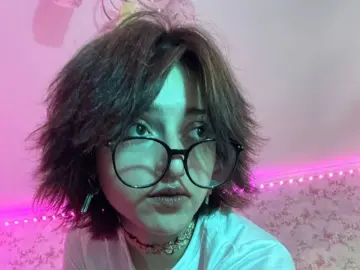 ZoilaFroman  live sex cam