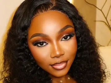 CassieCee  live sex cam