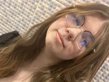 AminaBlooms  live sex cam