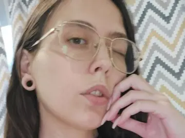 KatieKits  live sex cam