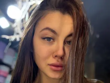 LinNova  live sex cam
