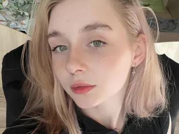 MiaMerek  live sex cam